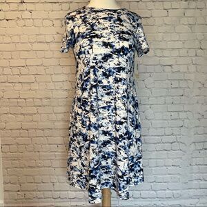 LulaRoe Jessie Swing Dress